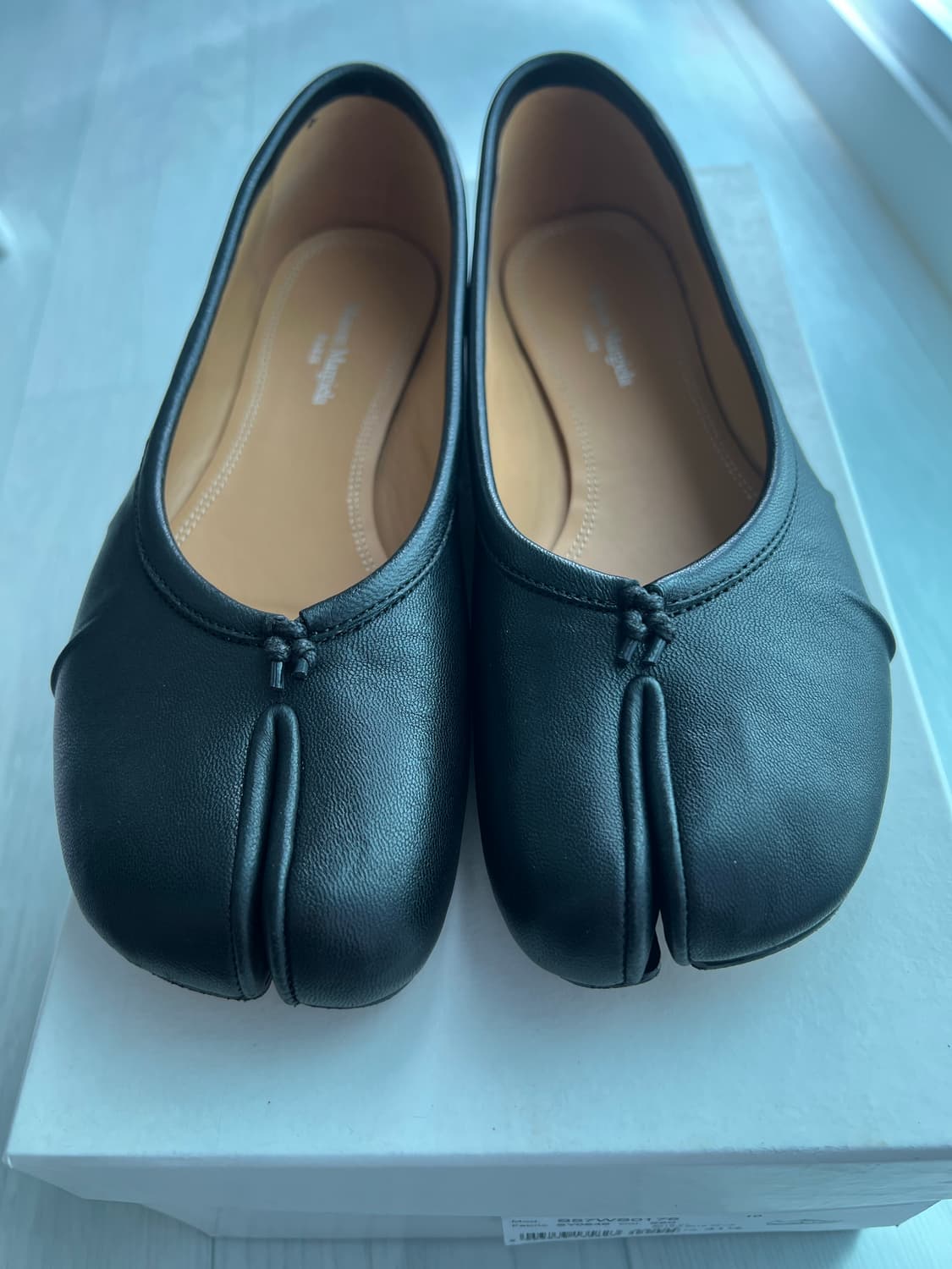 마르지엘라 타비 블랙 플랫 38 사이즈 판매  maison margiel 상품이미지3