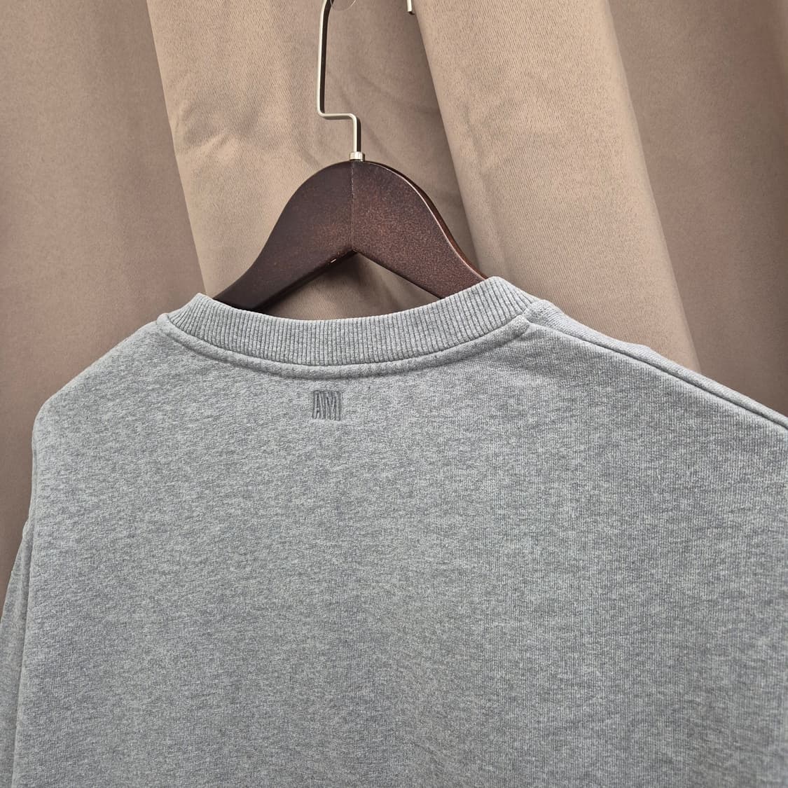 아미 스몰 하트 로고 맨투맨 M 상품이미지5