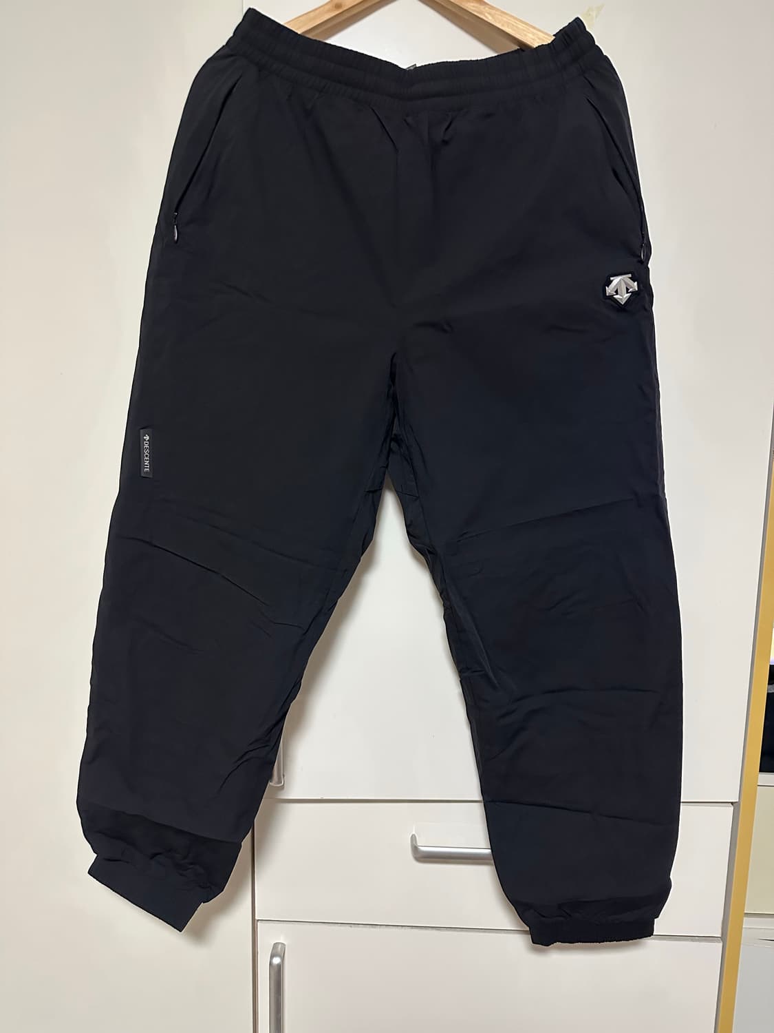 데상트 조거팬츠 상품이미지1