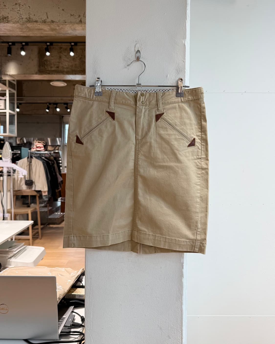 폴로 진스 컴퍼니 베이지 미니스커트  상품이미지2