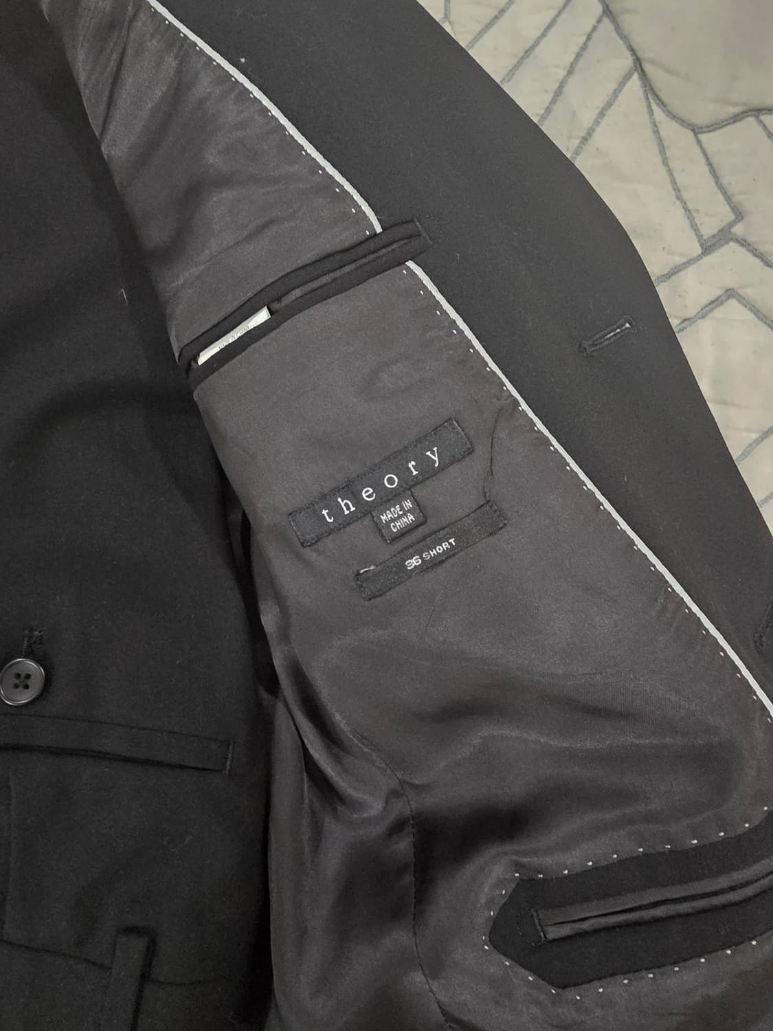 Theory 남성 블랙 정장 36 SHORT 28 상품이미지2