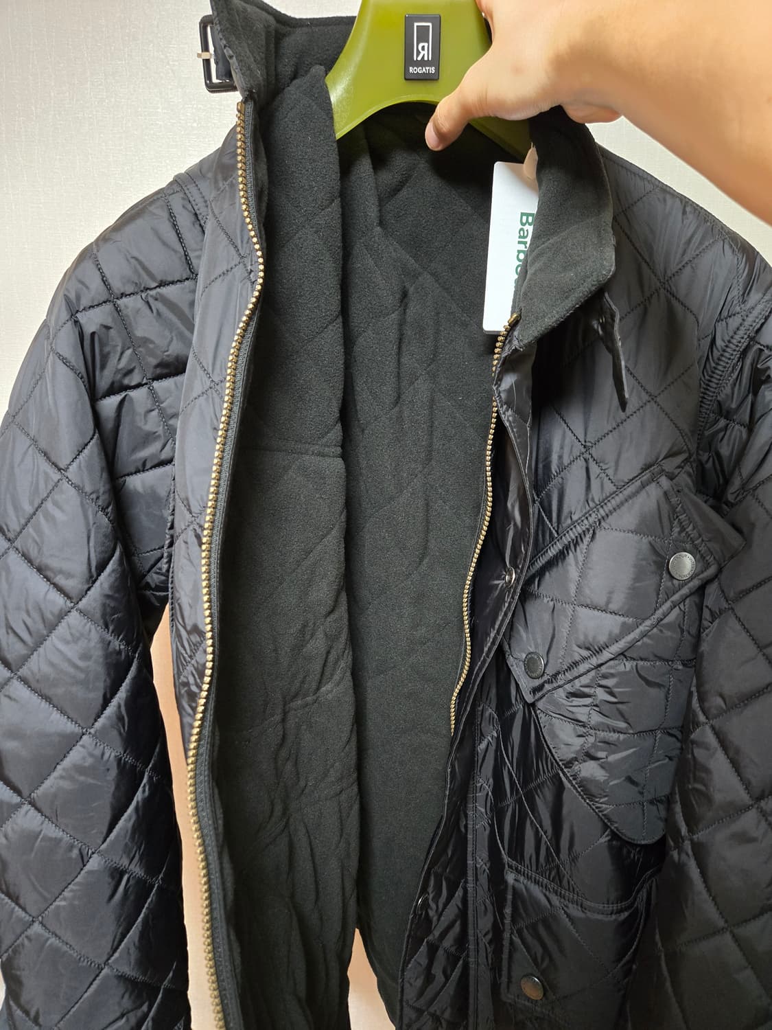 바버 인터내셔널 퀼팅 자켓 25FW 상품이미지1