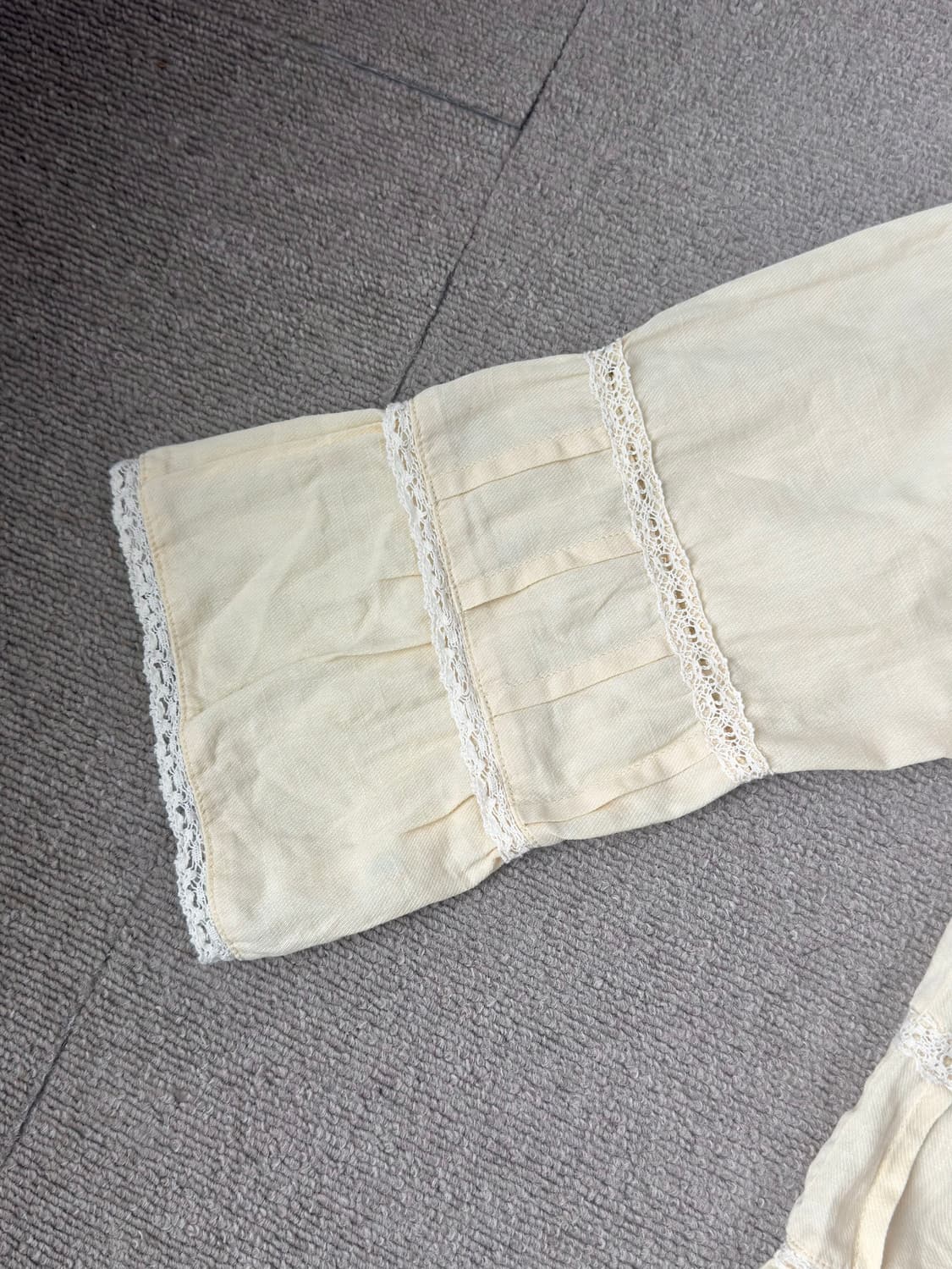 사만사모스 모리걸 핀턱 레이스블라우스 상품이미지4