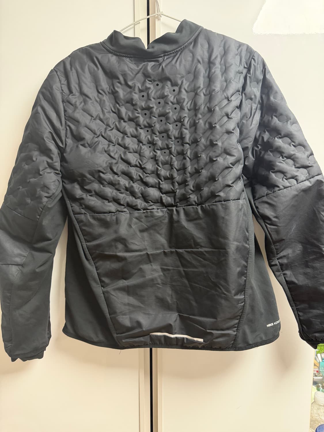 나이키 에어로로프트 자켓 블랙 상품이미지2