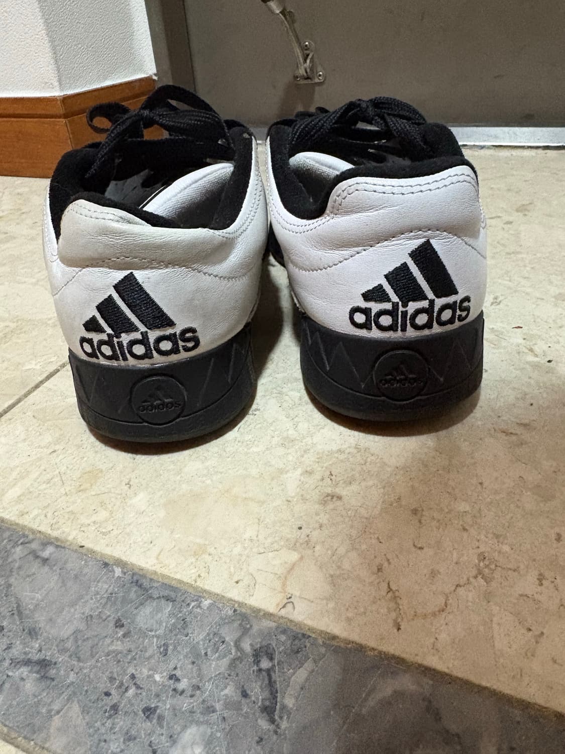 아디다스 아디매틱 아트모스 270 상품이미지2