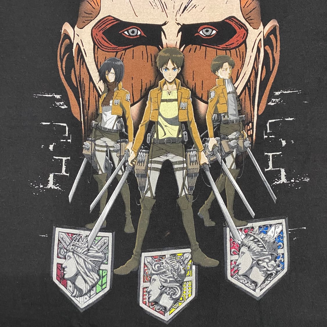 진격의거인 오피셜 애니메이션 티셔츠 상품이미지5