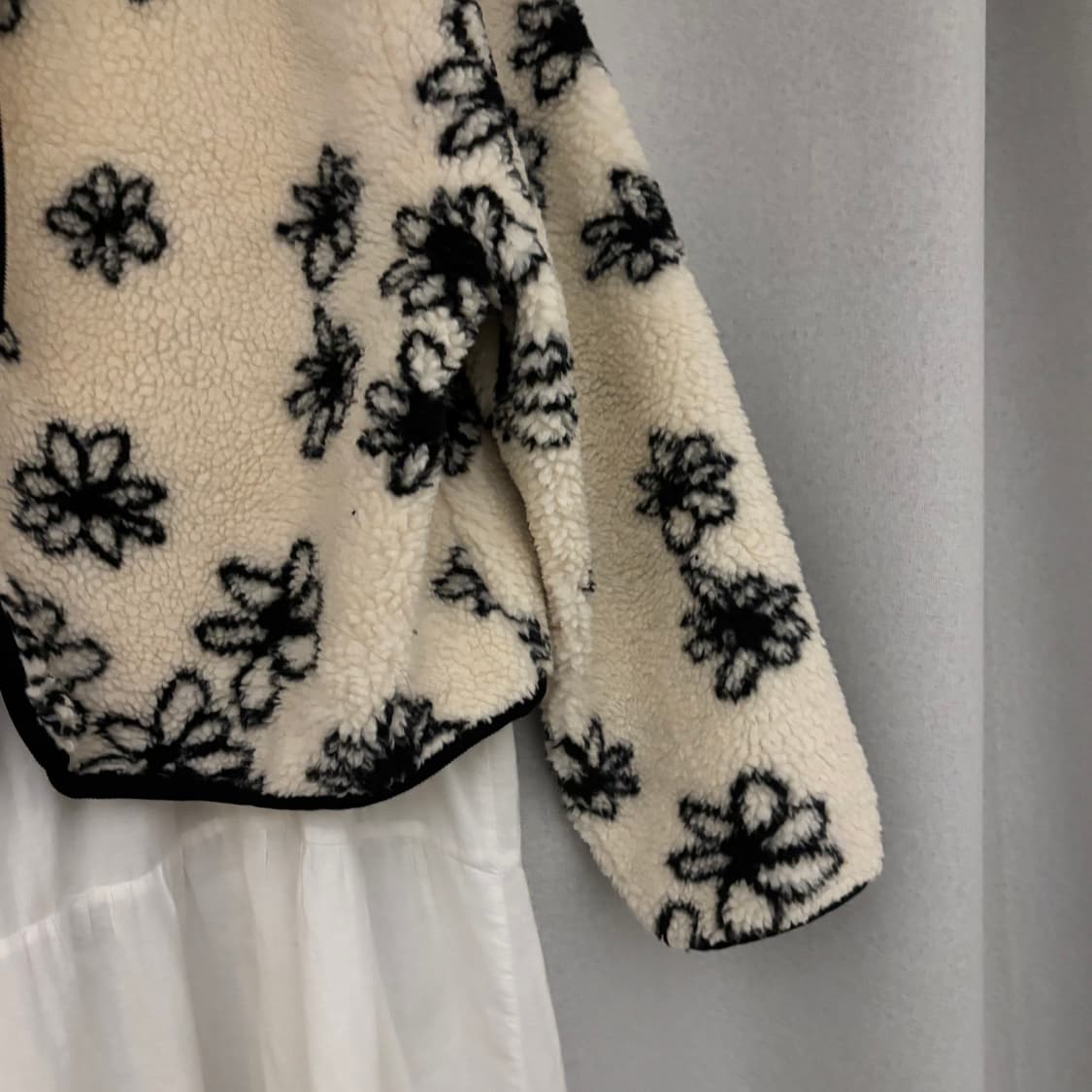 모리걸 빈티지 플라워 양털 아우터 상품이미지3