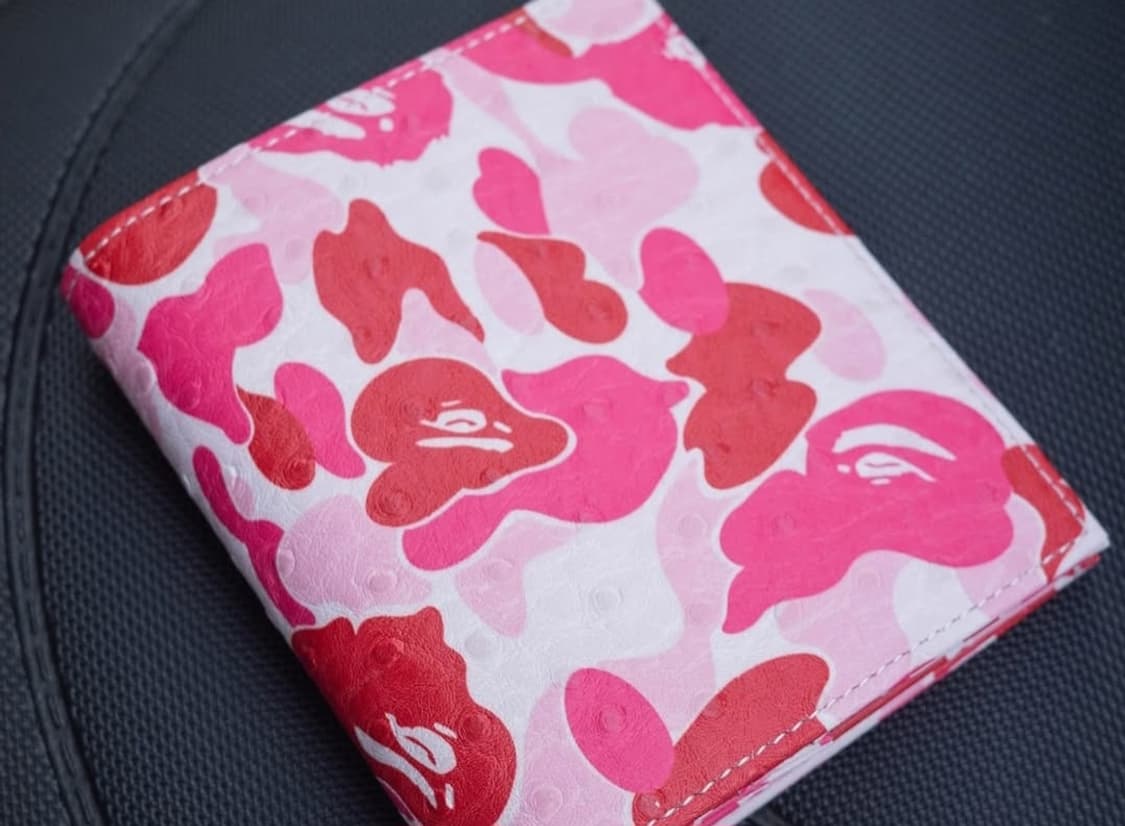 (새상품) 베이프 2025 지갑 핑크 상품이미지1