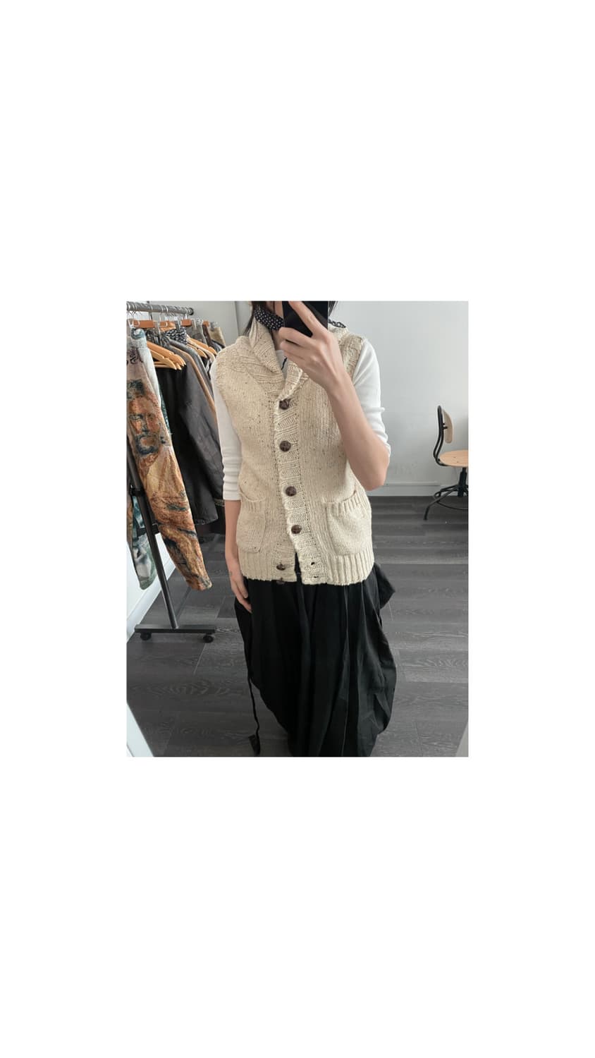 On The Couch Vintage Knit Vest 상품이미지1