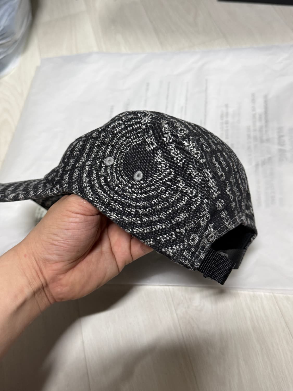 supreme 자카드 데님 캠프캡 블랙 상품이미지2