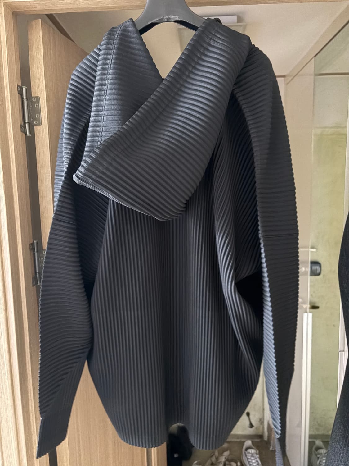 (4) 옴므플리세 26년 2월 먼슬리 후드자켓 블랙 상품이미지2