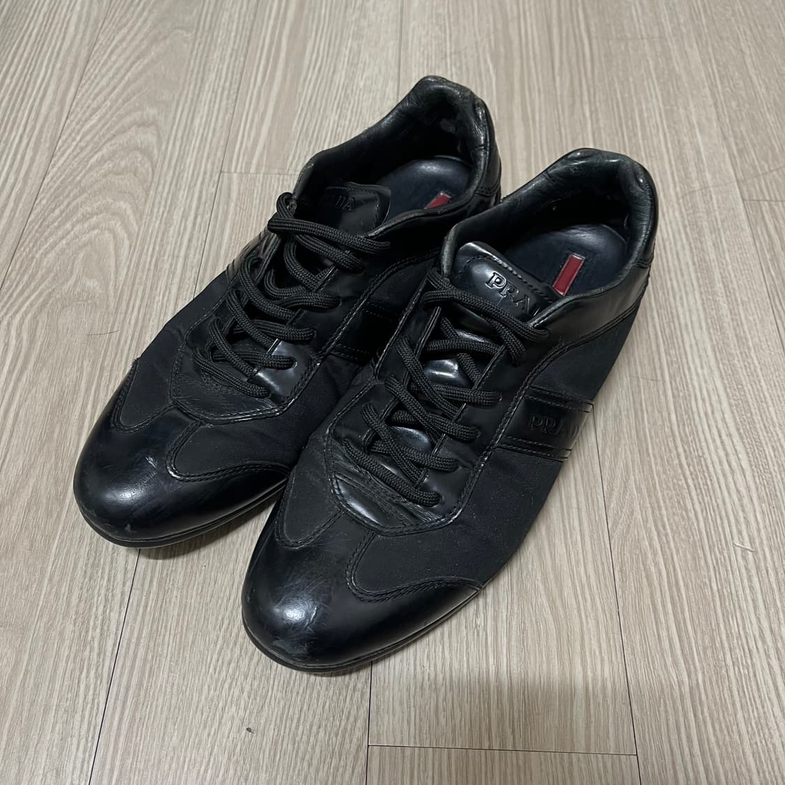 [eu38,240-245] 프라다 신발 블랙 상품이미지1