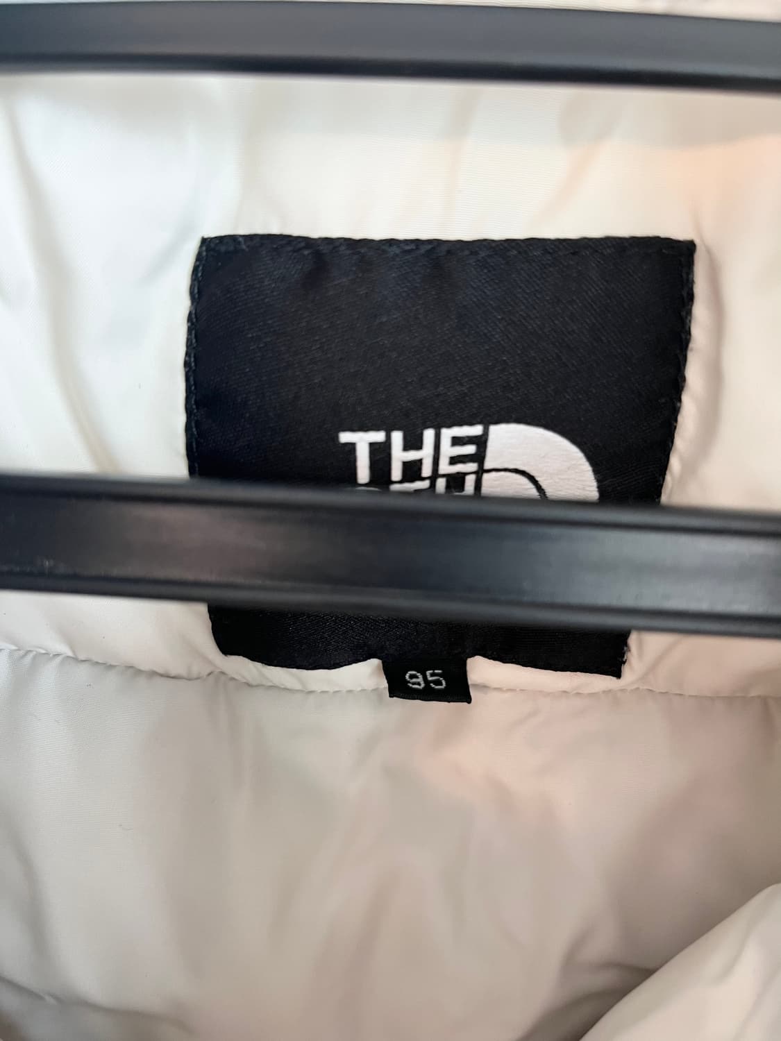 노스페이스 눕시 700 패딩 조끼 화이트 [XL] 상품이미지5