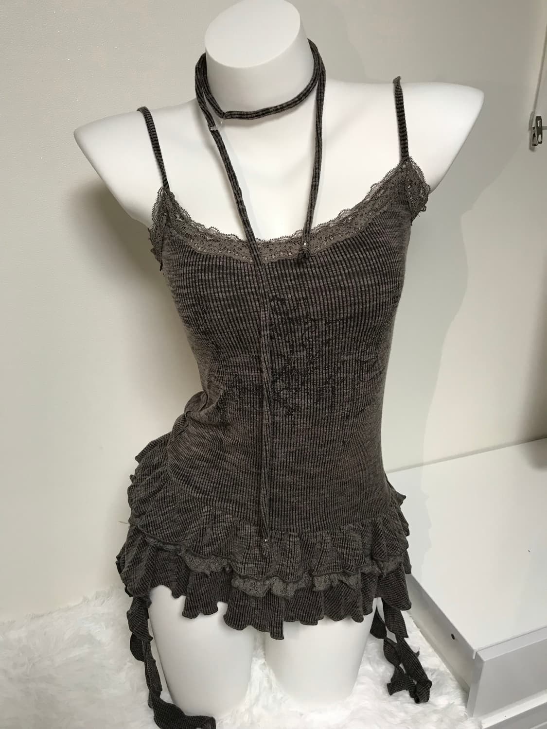 brown printed sleeveless 상품이미지1
