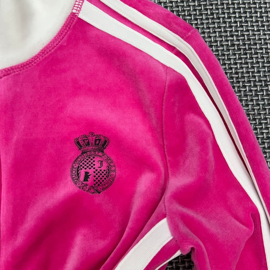 착샷O 쥬시꾸뛰르 핑크 벨벳 집업 상품이미지2