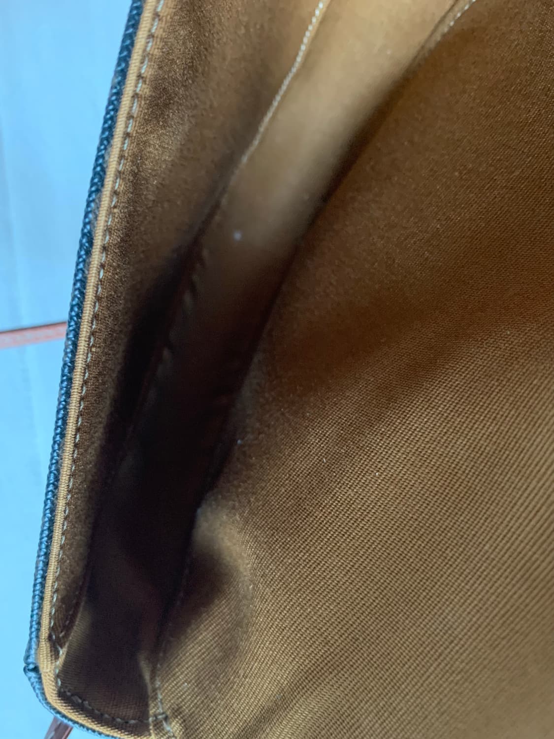 셀린느 트리옹페 트리이앵글 스몰 상품이미지4