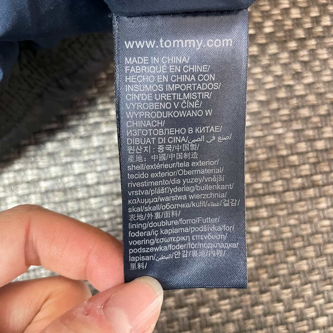 타미힐피거 미니로고 오리지널 블랙 푸퍼 M 상품이미지6