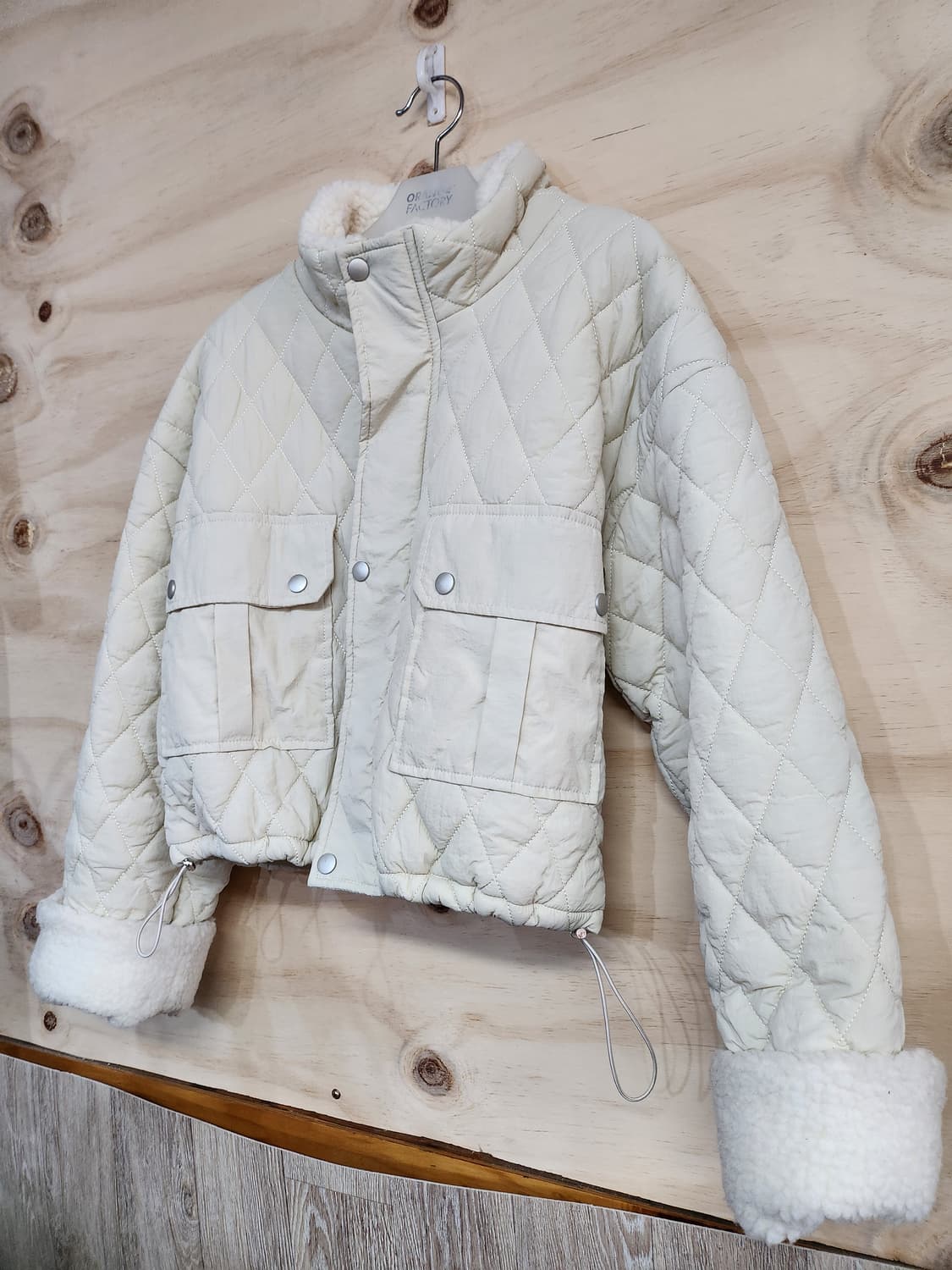 375) 르피타 양털포인트 퀼팅 자켓 상품이미지3