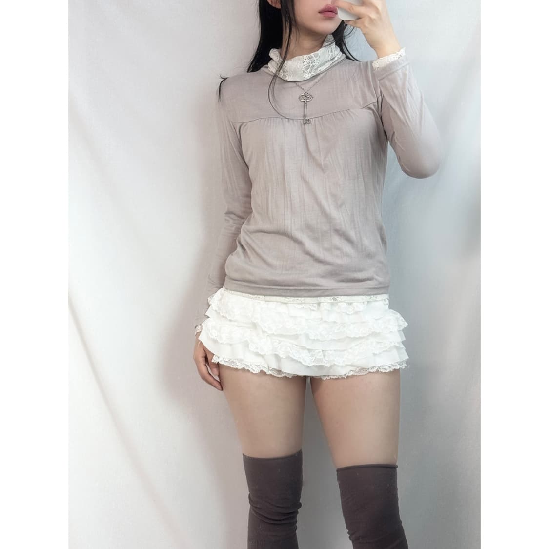 레이스 셔링 폴라넥 티 상품이미지1