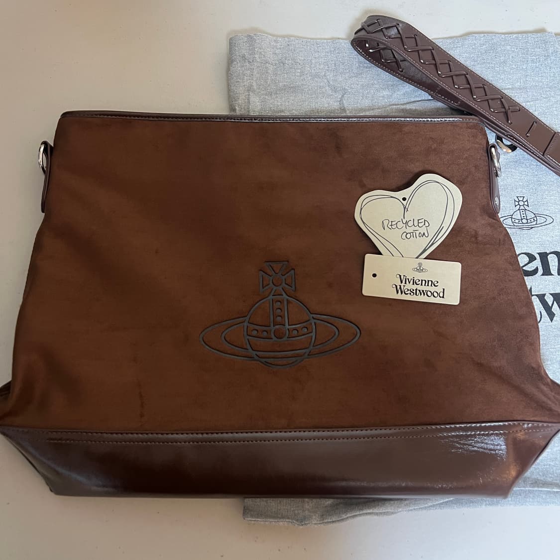비비안웨스트우드 호보백 상품이미지1