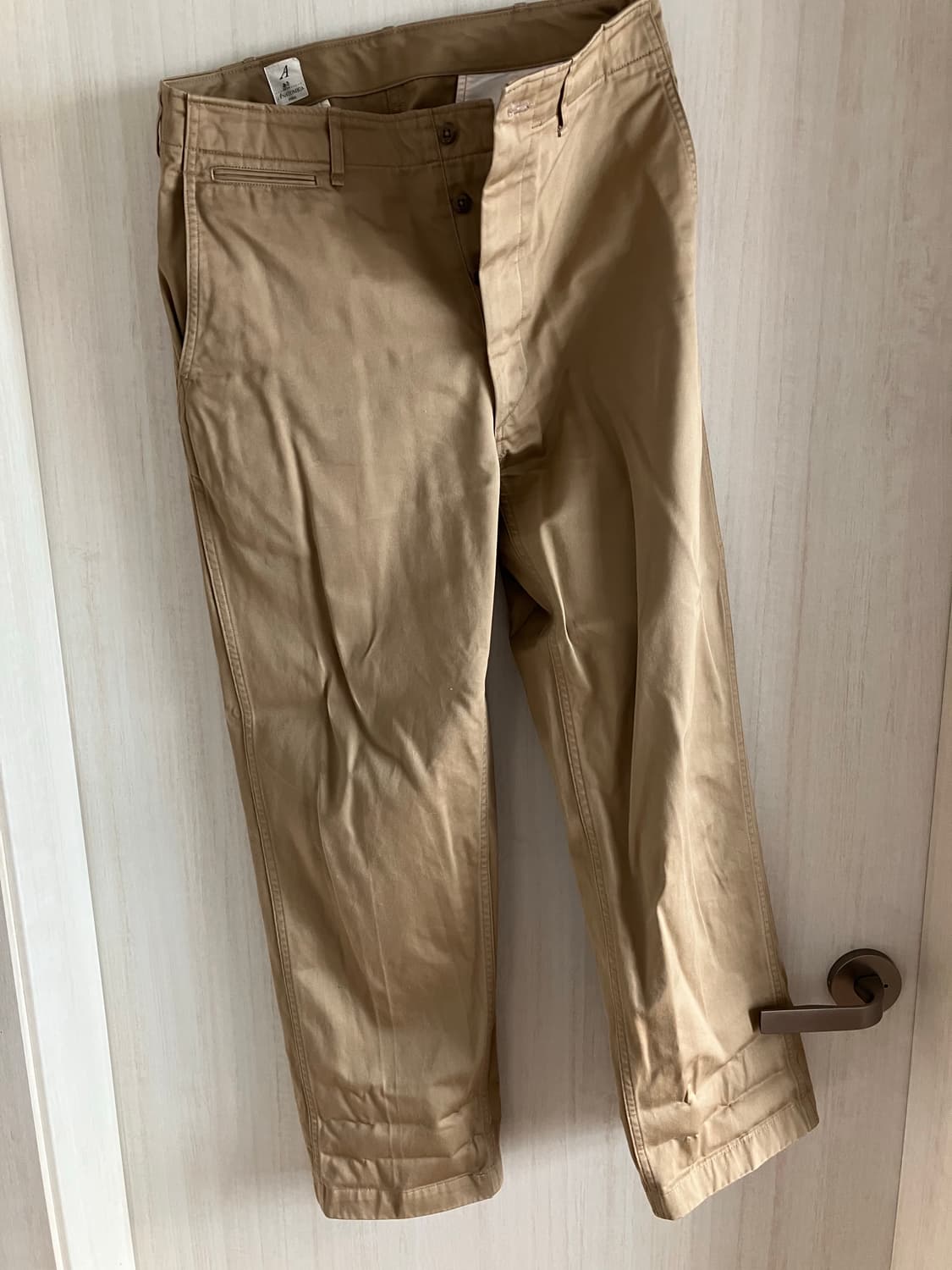 아나토미카 치노 상품이미지1