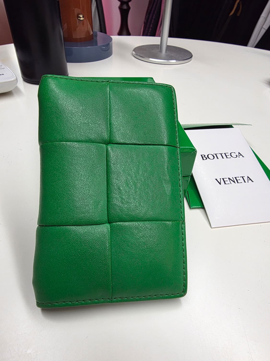 보테가베네타 카드지갑 플랩 카드케이스 패러킷 상품이미지2