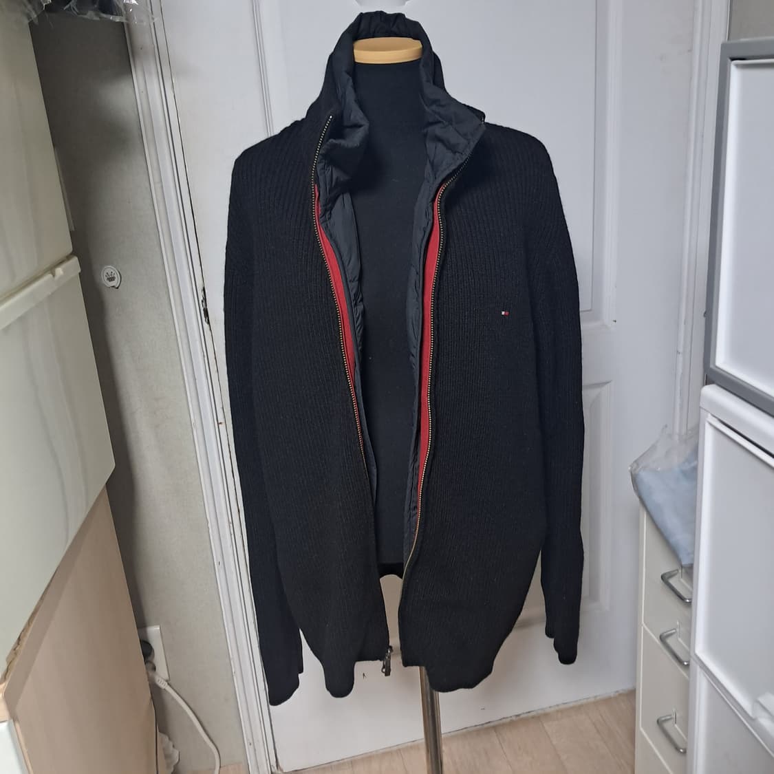 타미힐피거 남성 니트집업 가디건 패딩베스트 내피 M 상품이미지2