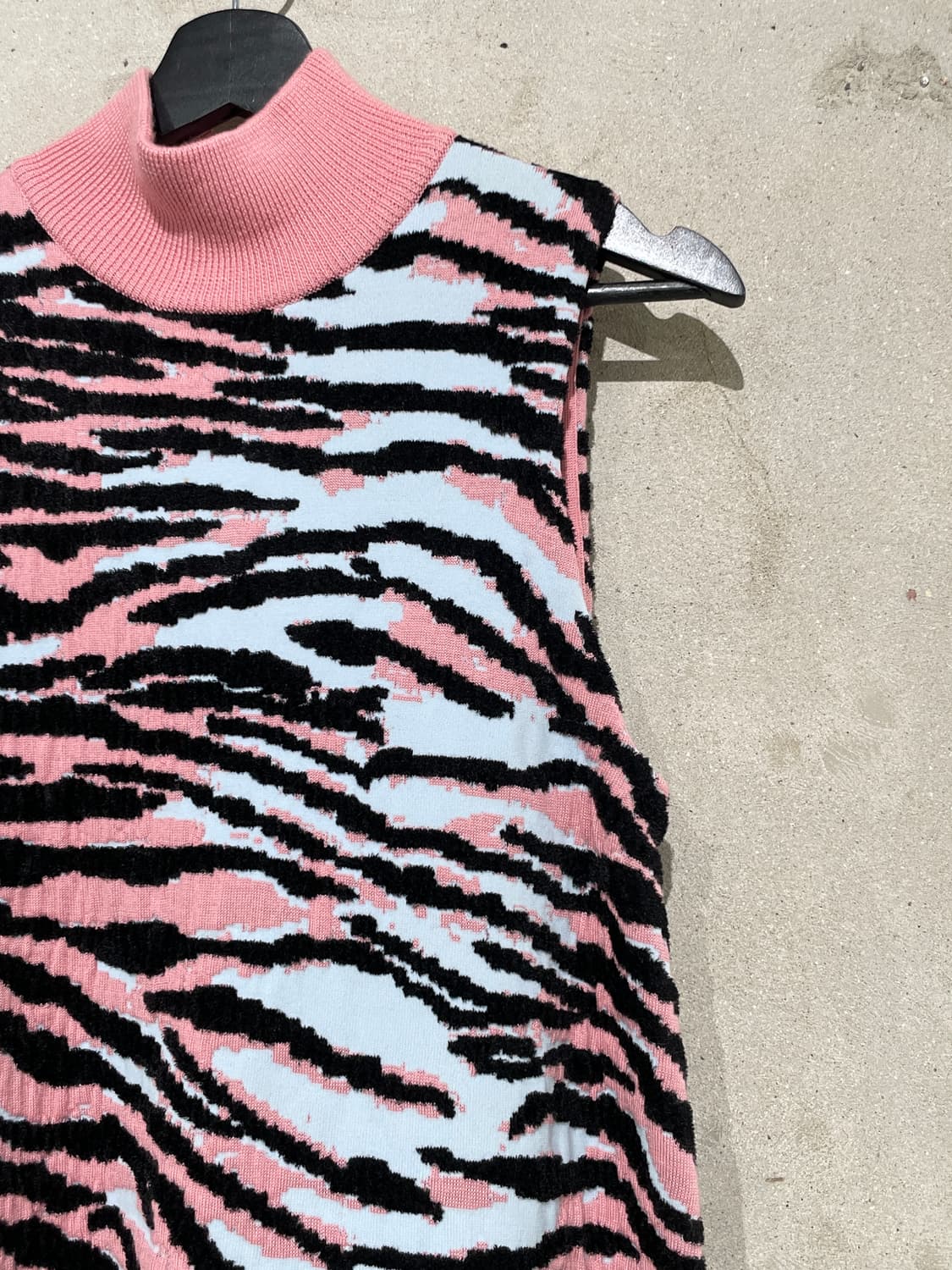 겐조 x h&m 지브라 니트 셔링 원피스 상품이미지3