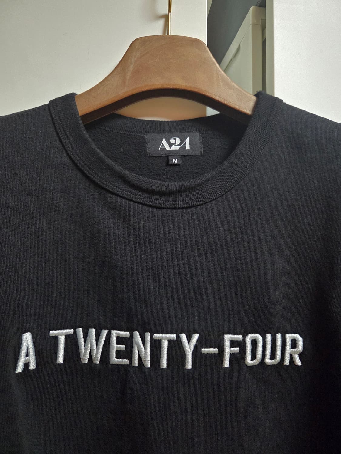 A24 크루넥 스웻셔츠 블랙 M 상품이미지2