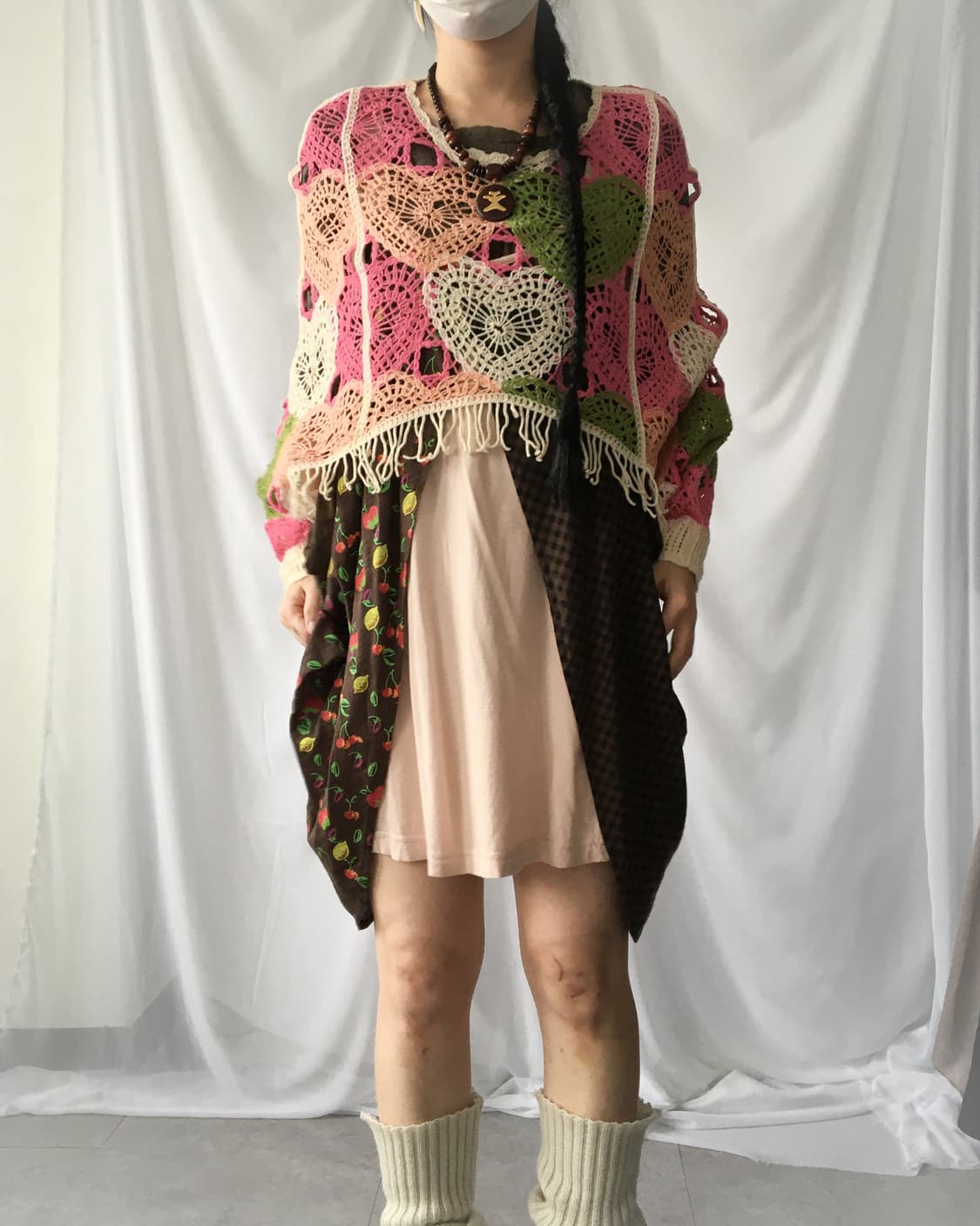 Heart pattern fringe crochet top 상품이미지1