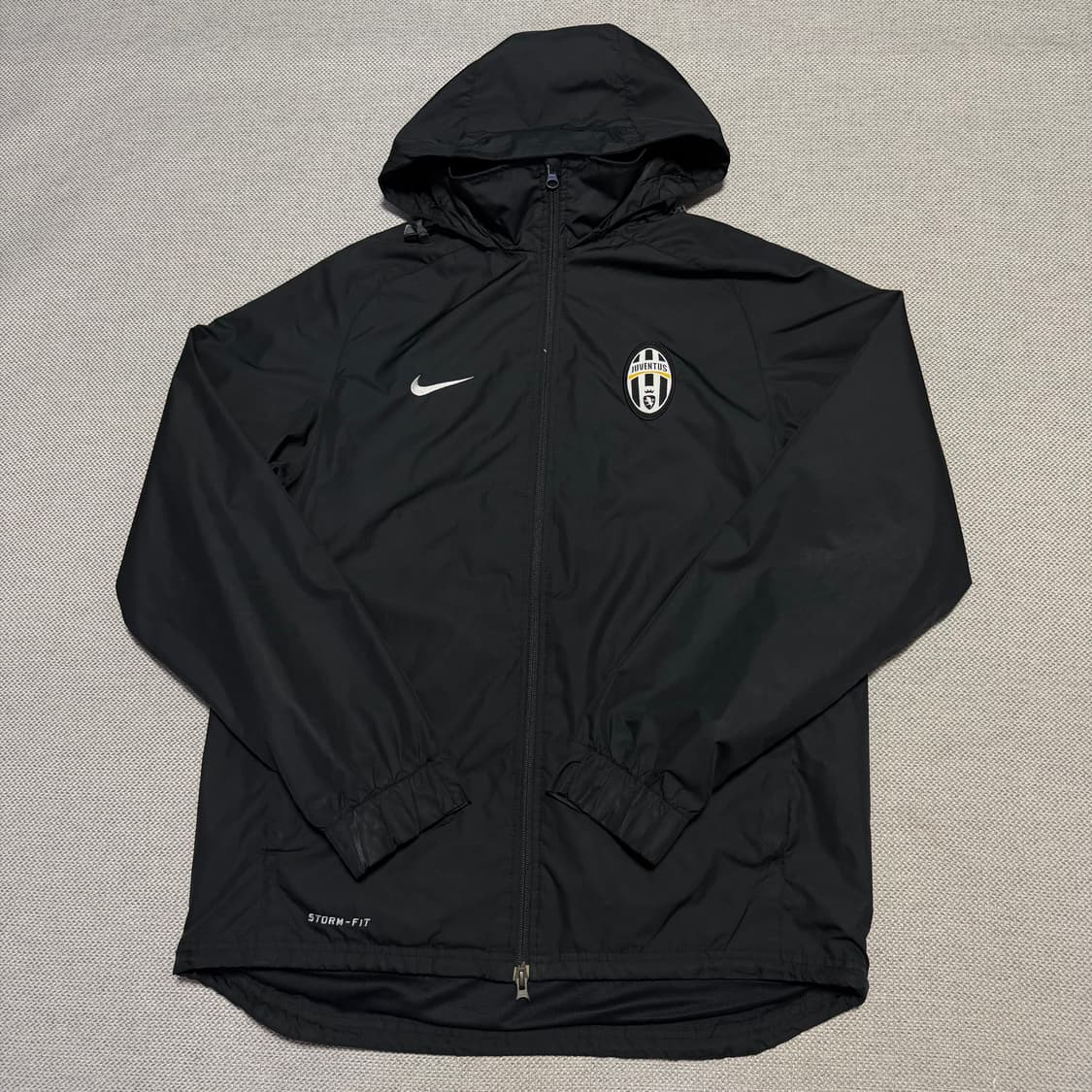 나이키 유벤투스 바람막이 자켓 상품이미지1
