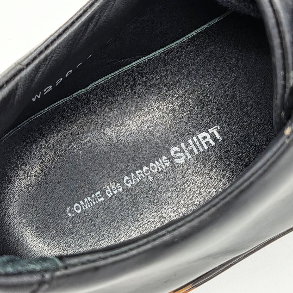 꼼데가르송 셔츠 레더 로우탑 스니커즈 블랙 (8 1/2) 상품이미지4