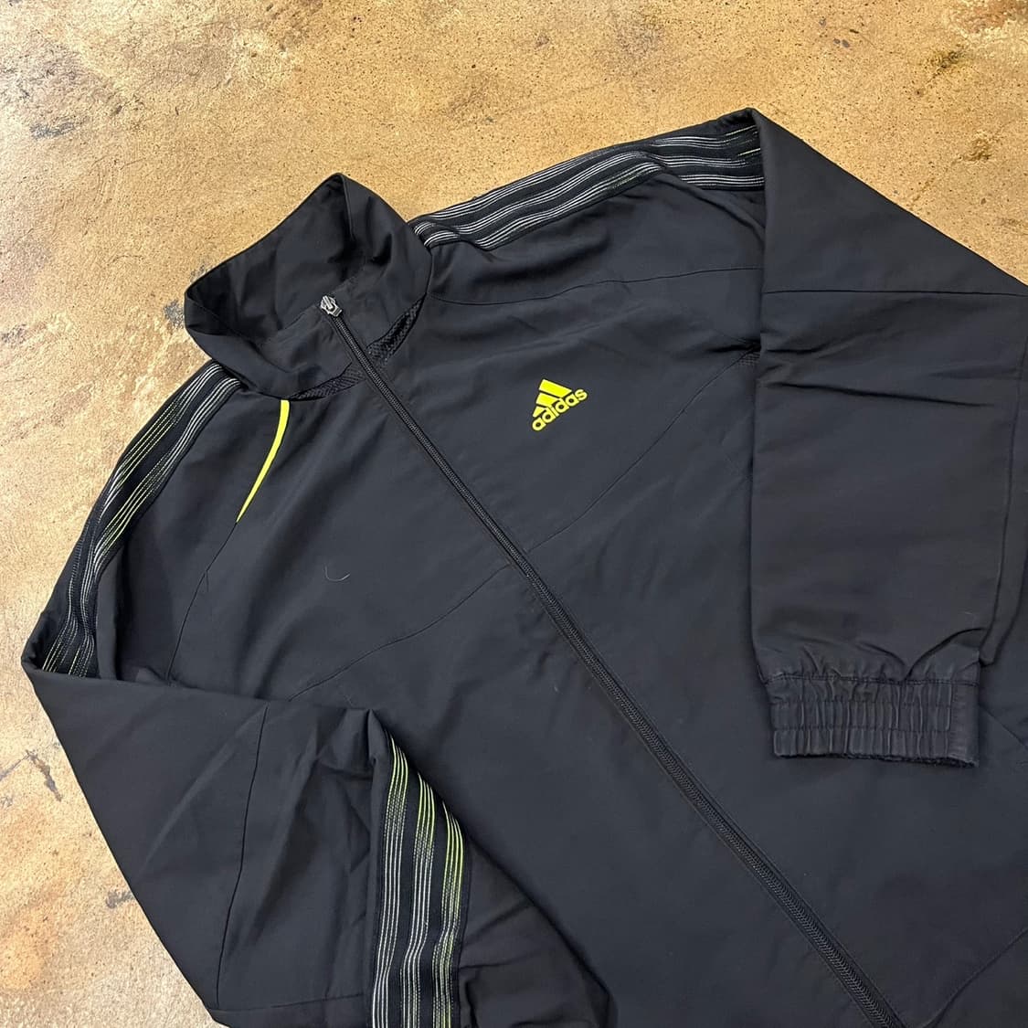 [정품/100] 아디다스 블랙 삼선 트랙탑 져지 b18 상품이미지1