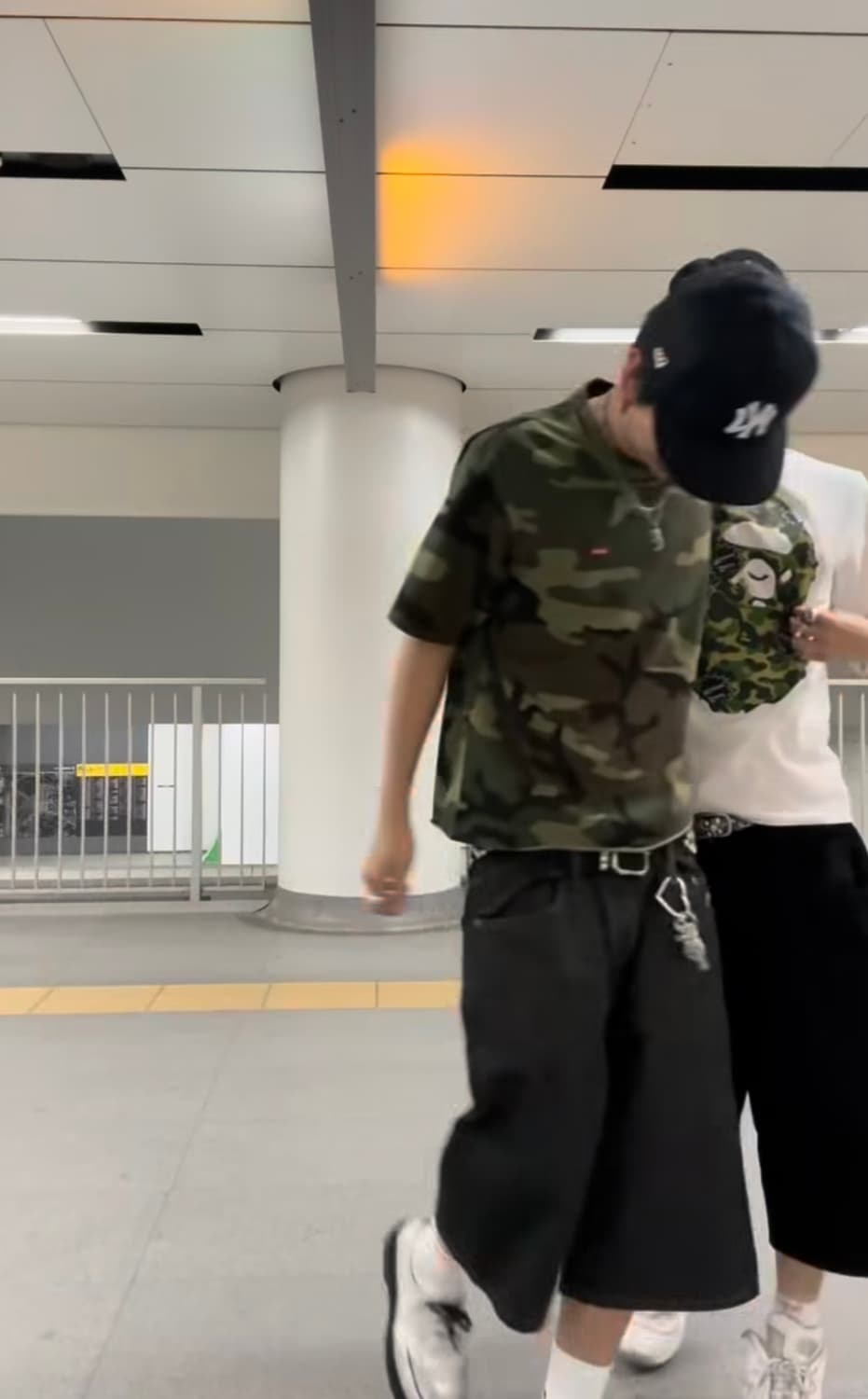 [크롭] 슈프림 스몰 박스로고 카모 티셔츠 25SS - M 상품이미지3