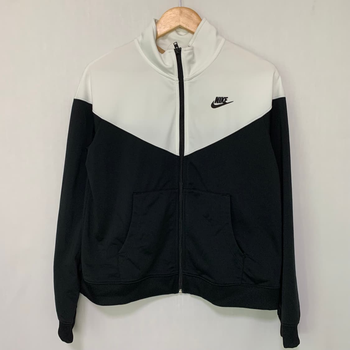 나이키 로고 화이트 배색 트랙탑 져지 무채색 00s M 상품이미지2