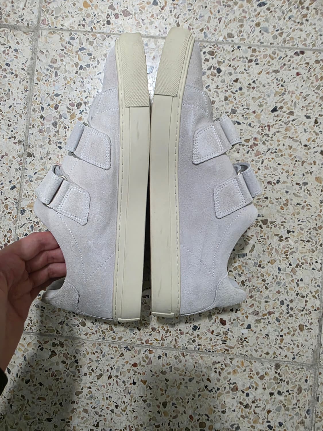 아워레가시 290사이즈 eu44 클래식 투 스트랩 스니커즈팝니다 상품이미지2