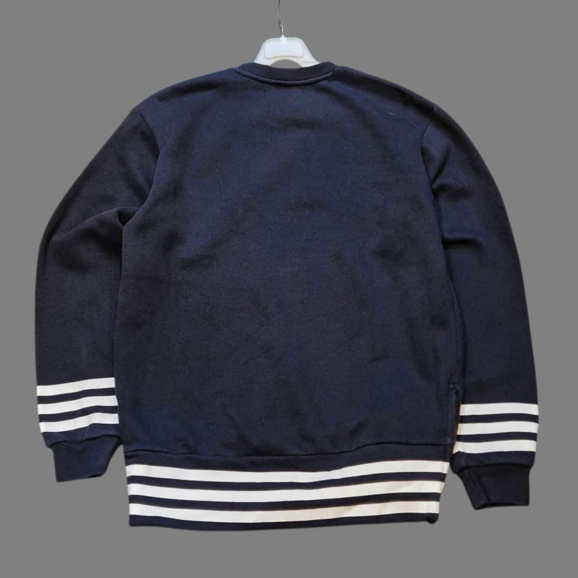 95 아디다스 네이비 맨투맨  상품이미지2