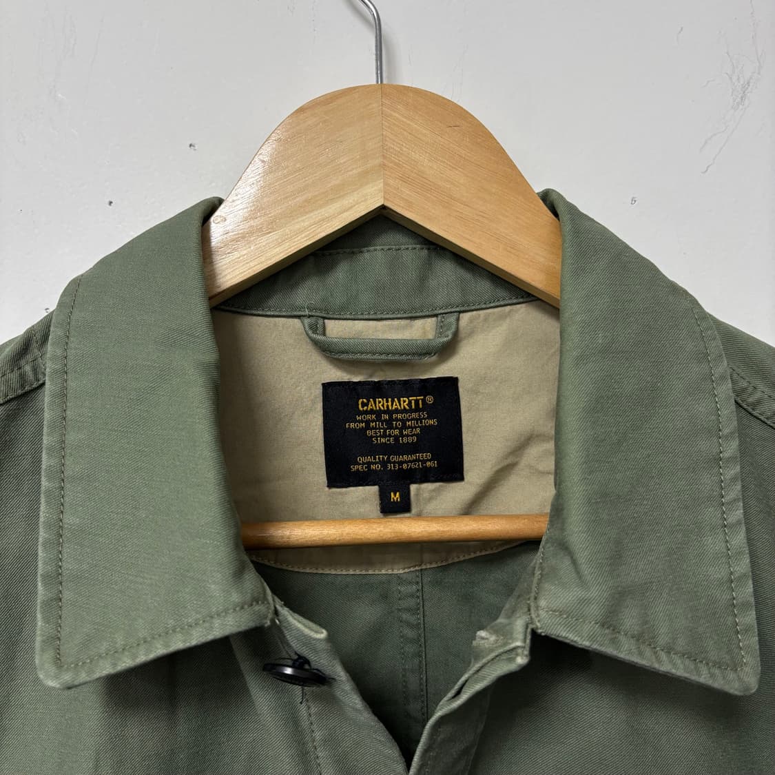 칼하트 카키 워크셔츠 자켓 상품이미지4