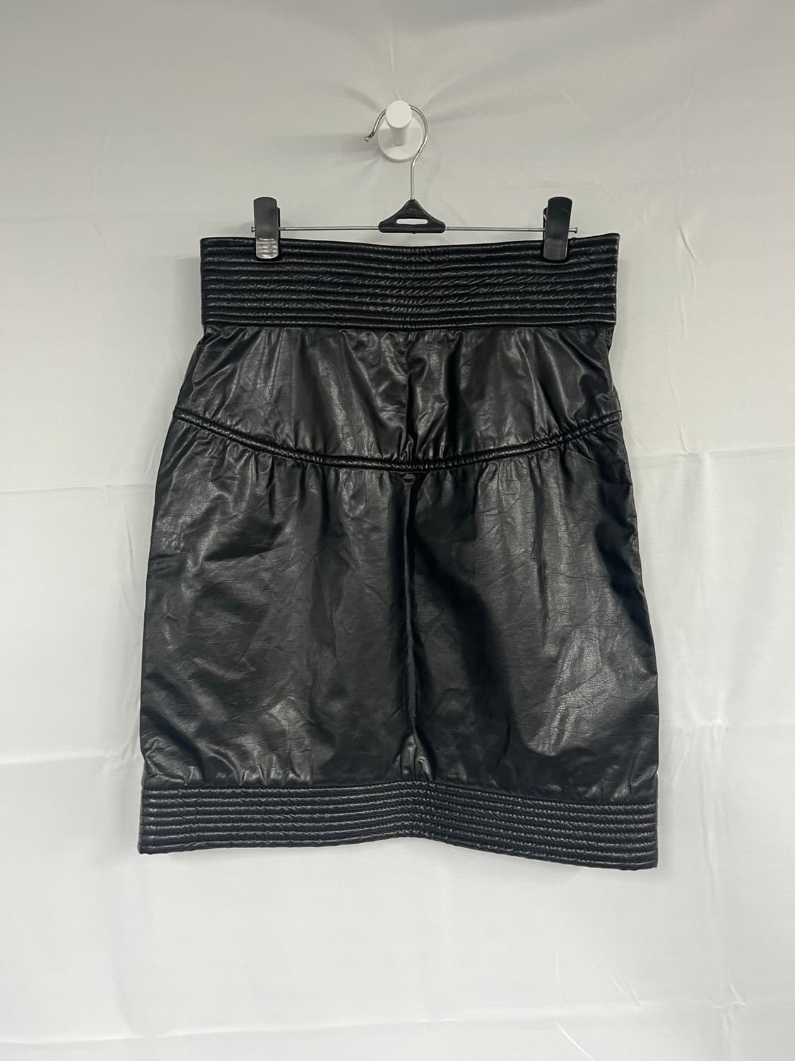FENDI 펜디 송아지가죽 스커트 73사이즈 상품이미지1