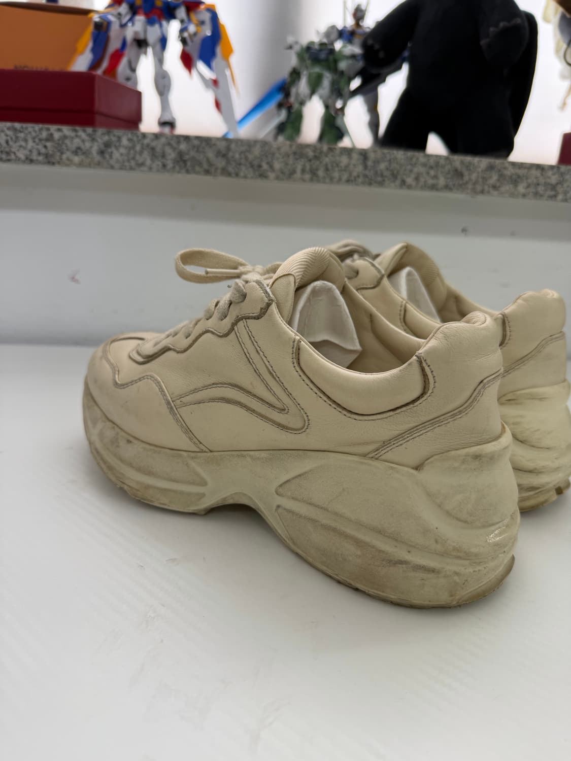정품) 구찌 더티 라이톤 스니커즈 230 상품이미지6