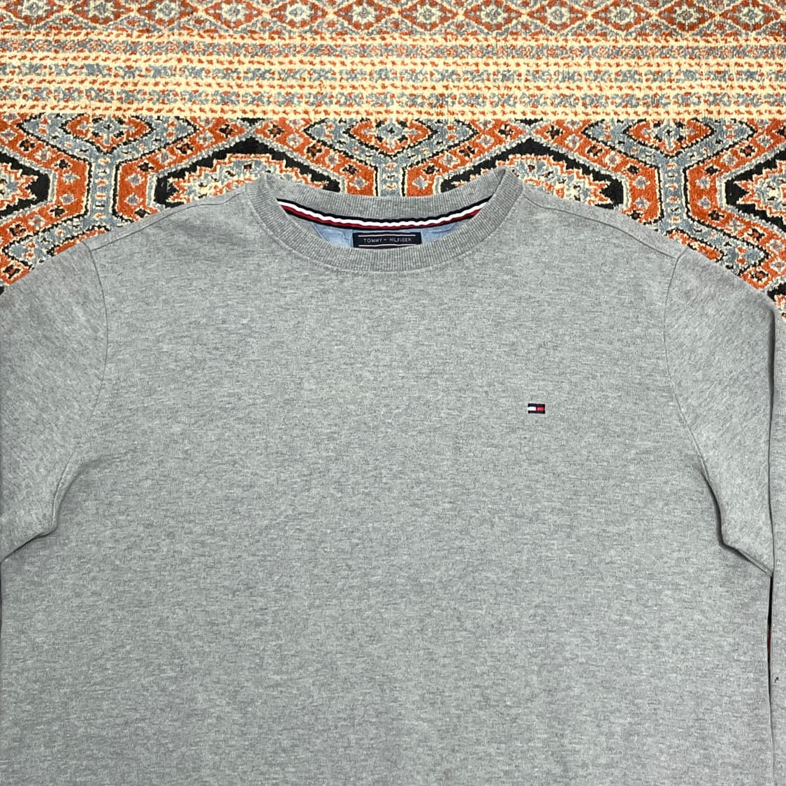 타미힐피거 그레이 코튼 맨투맨 남성L  상품이미지2
