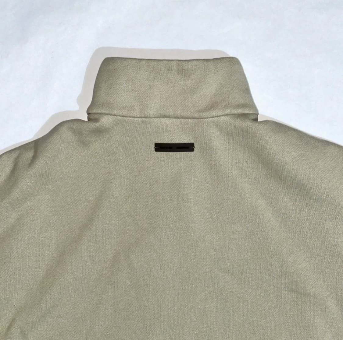 에센셜 애비 스톤 컬러 모던 핏 플리스 트랙 재킷 상품이미지2