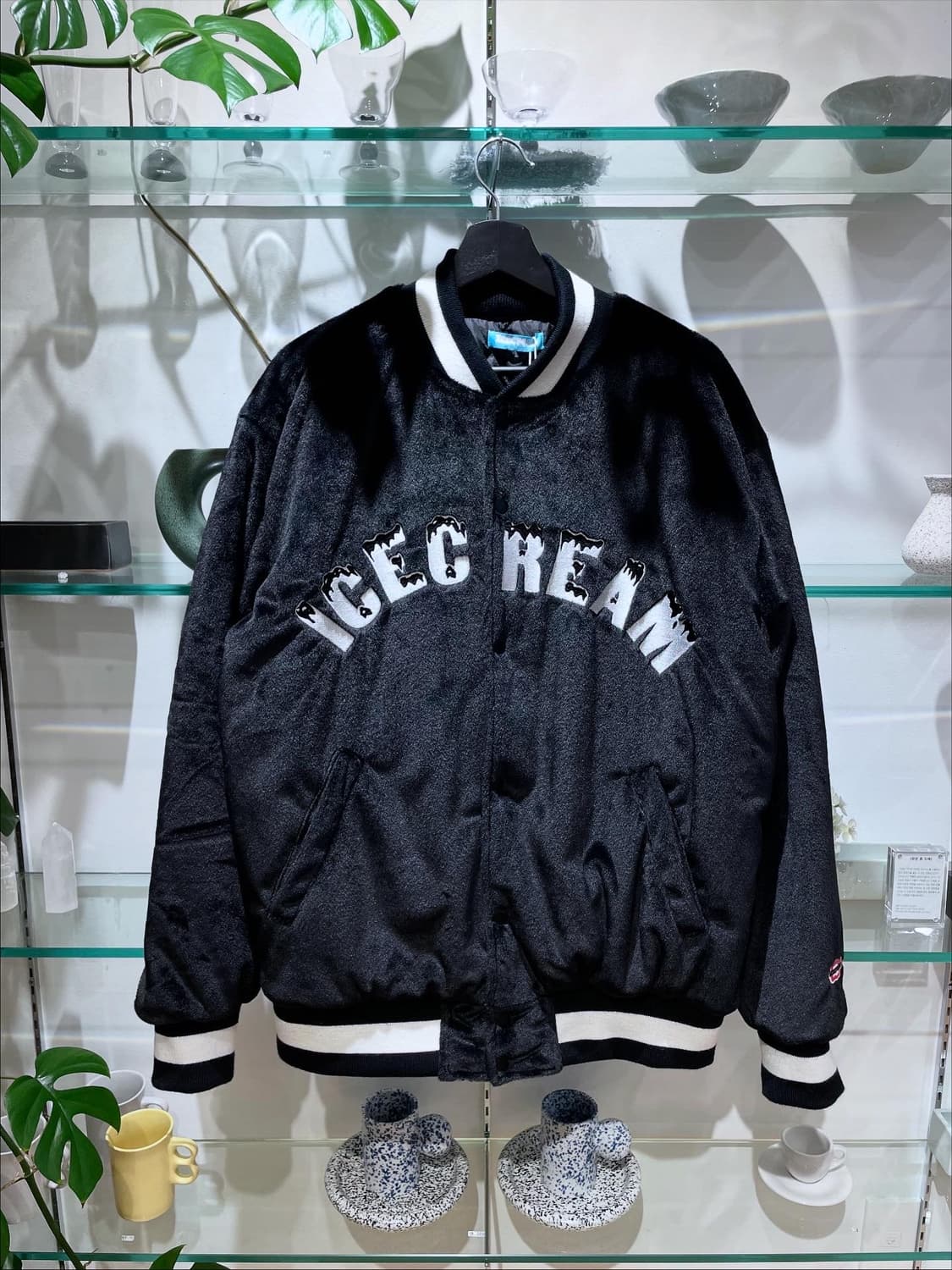 BBC ICECREAM fur varsity jacket 상품이미지1