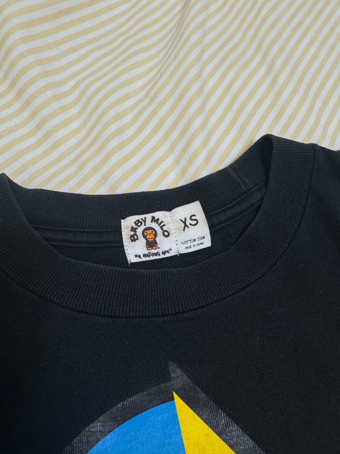 베이프 x 카우스(KAWS) 콜라보 반팔 티셔츠 상품이미지3