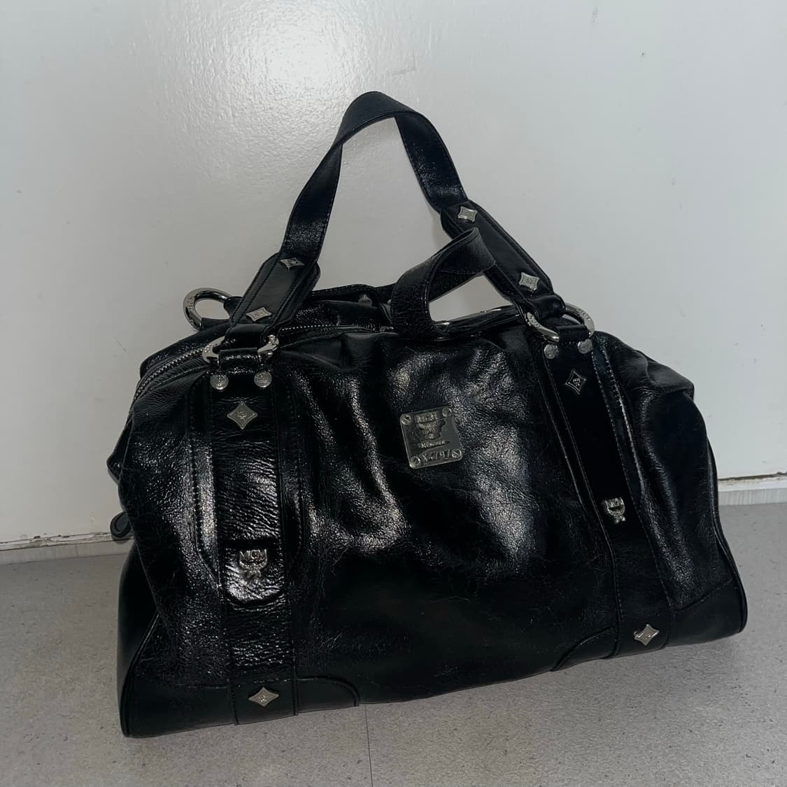 MCM 엠씨엠 shoulder bag 스터드 블랙레더 y2k 갸루 숄더백 상품이미지2
