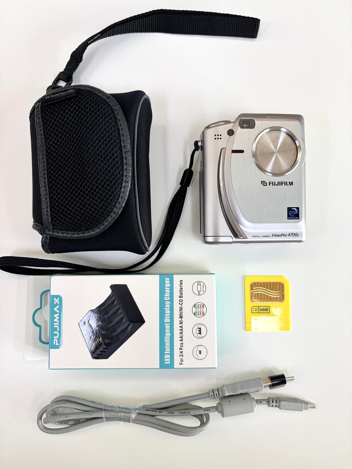 빈티지디카의 정석. 후지 4700z! 상품이미지1