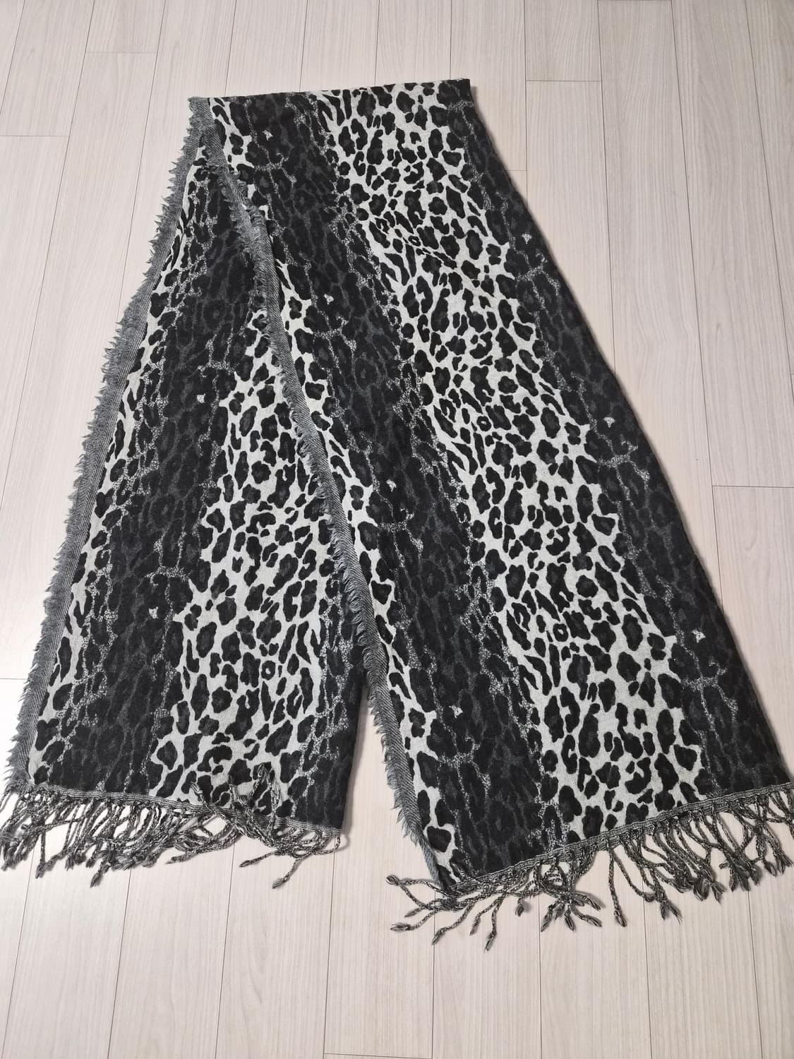 밀라숀 레오파드 머플러 상품이미지3