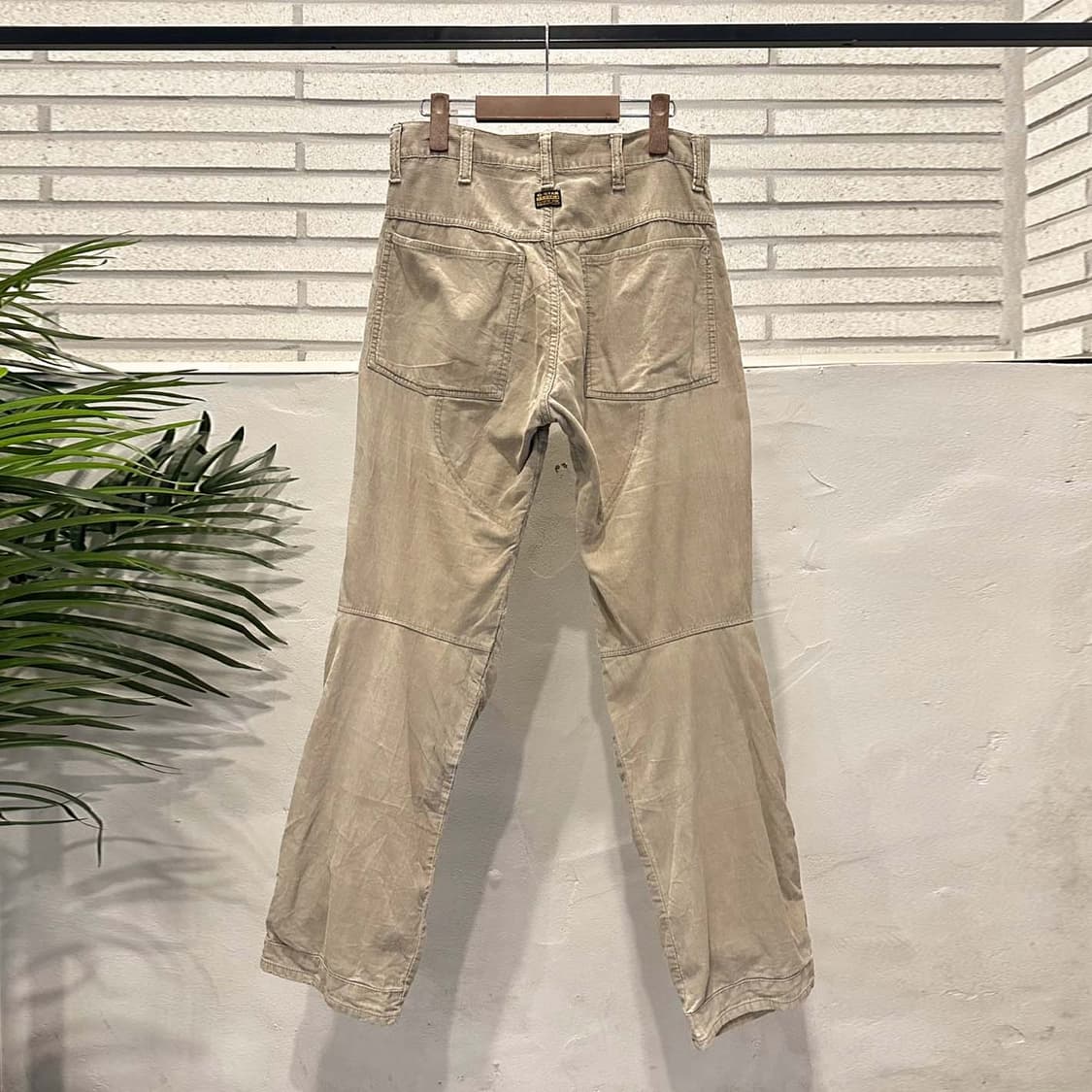 JPN VINTAGE 코듀로이 팬츠 스트레이트핏 더블니 디테일 베이지 상품이미지2