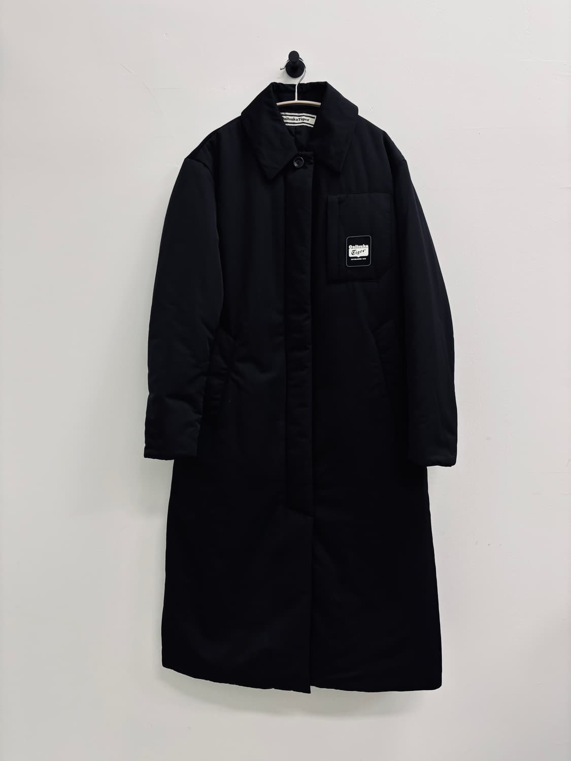 오니츠카타이거 Onitsuka Tiger 롱 패딩 코트 상품이미지1