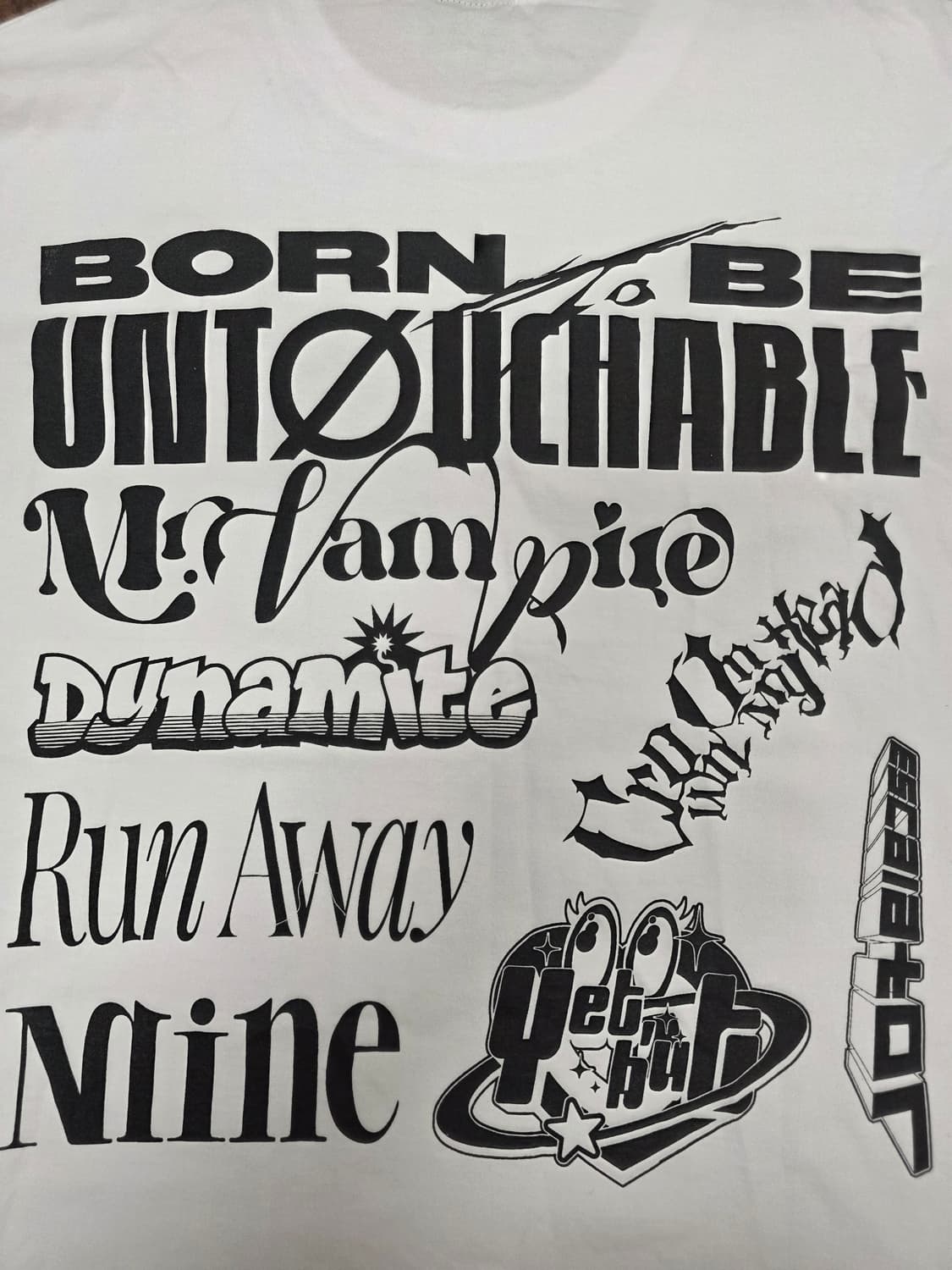 있지 ITZY Born to be 2nd 월드투어 반팔티 상품이미지3
